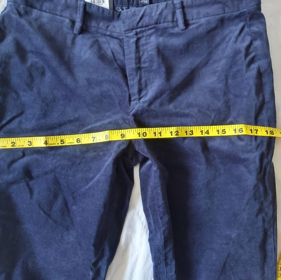 NWT Tommy Hilfiger Cropped Velvet Pants - Picture 5 of 6